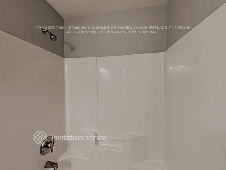 Building Photo - 4426 Stonefield Dr