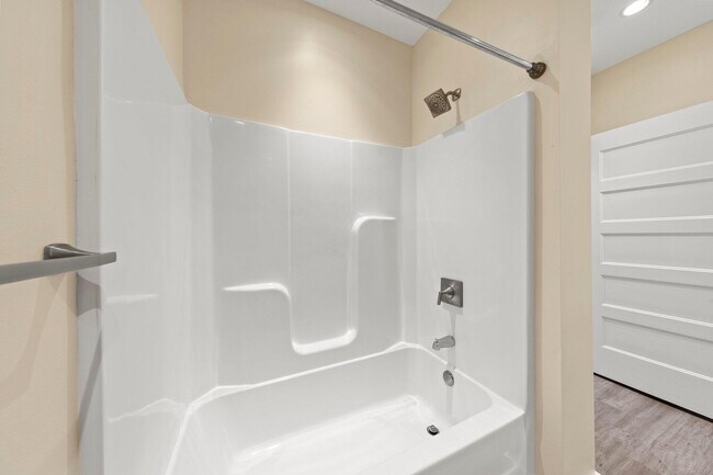 Building Photo - 340 Bluefish Dr