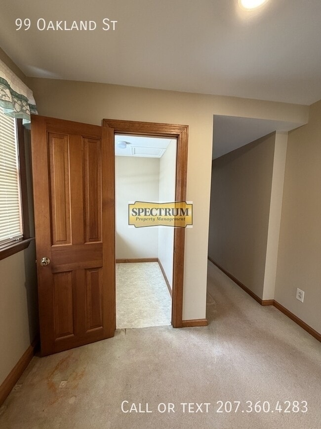 Building Photo - 99 Oakland St