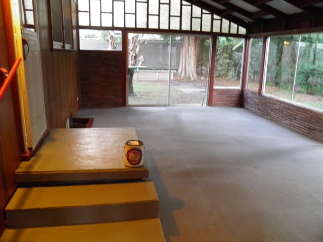 Building Photo - 4034 SE Rex St