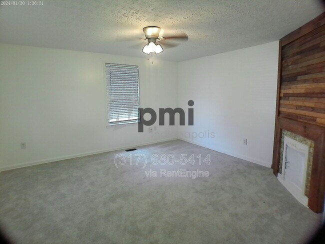 Building Photo - 1061 W 33rd St