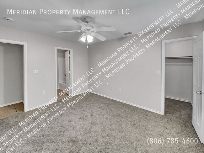 Building Photo - 312 N Brentwood Ave
