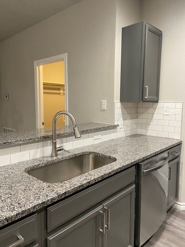 Building Photo - 2867 Melissa Ln