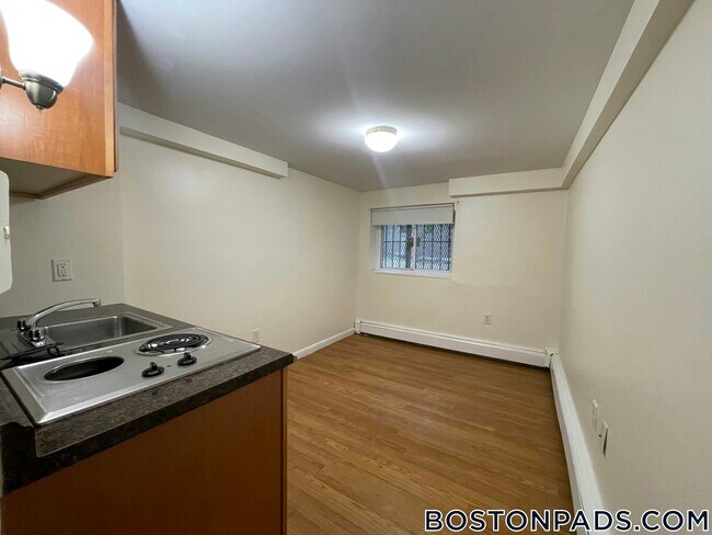 Building Photo - 51 S Huntington Ave