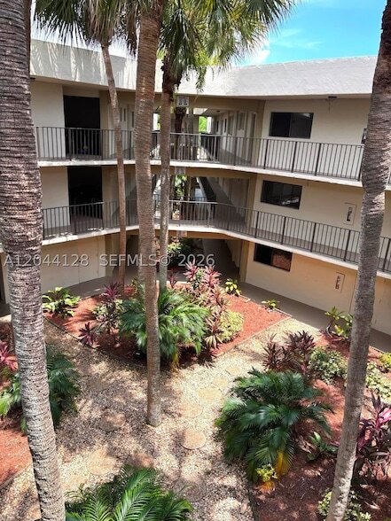 Building Photo - 8025 SW 107th Ave