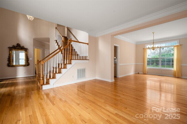 Building Photo - 11520 McGinns Trace Ct