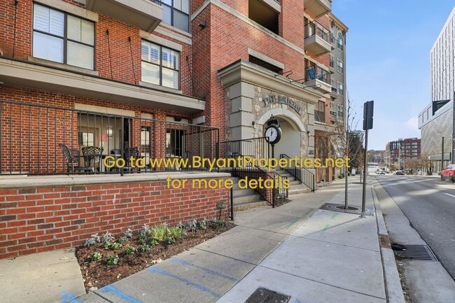 Building Photo - Bristol On Broadway Nashville