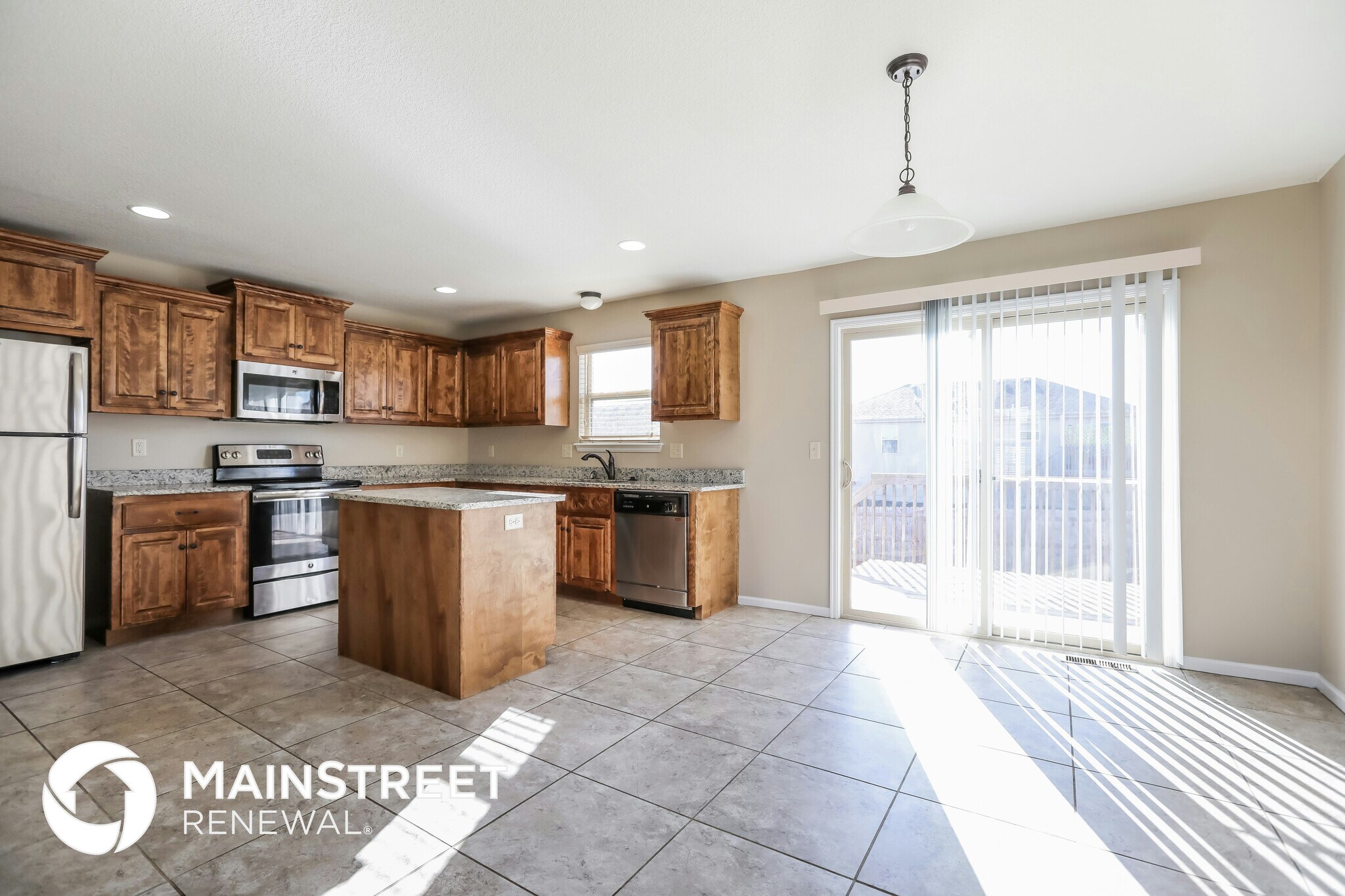 Building Photo - 505 192nd St