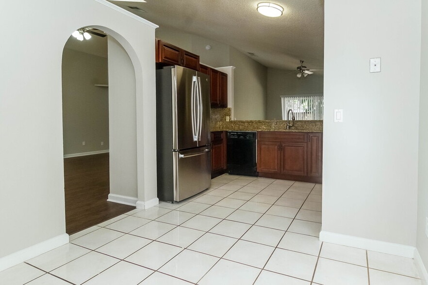 Building Photo - 2127 Newt St