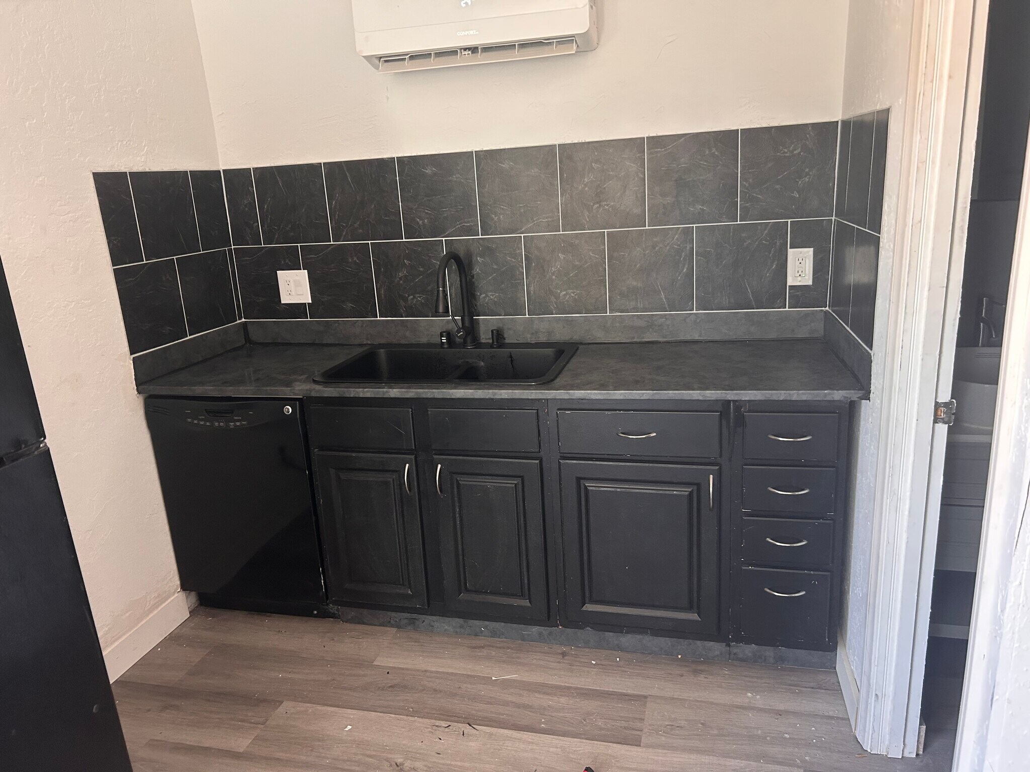 Building Photo - 1832 Goose Creek Pl