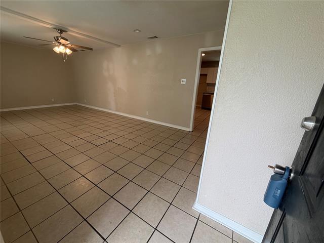 Building Photo - 532 NW King St