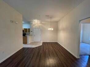 Building Photo - 6094 Maggies Cir