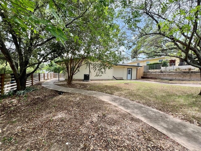 Primary Photo - 401 Philco Dr