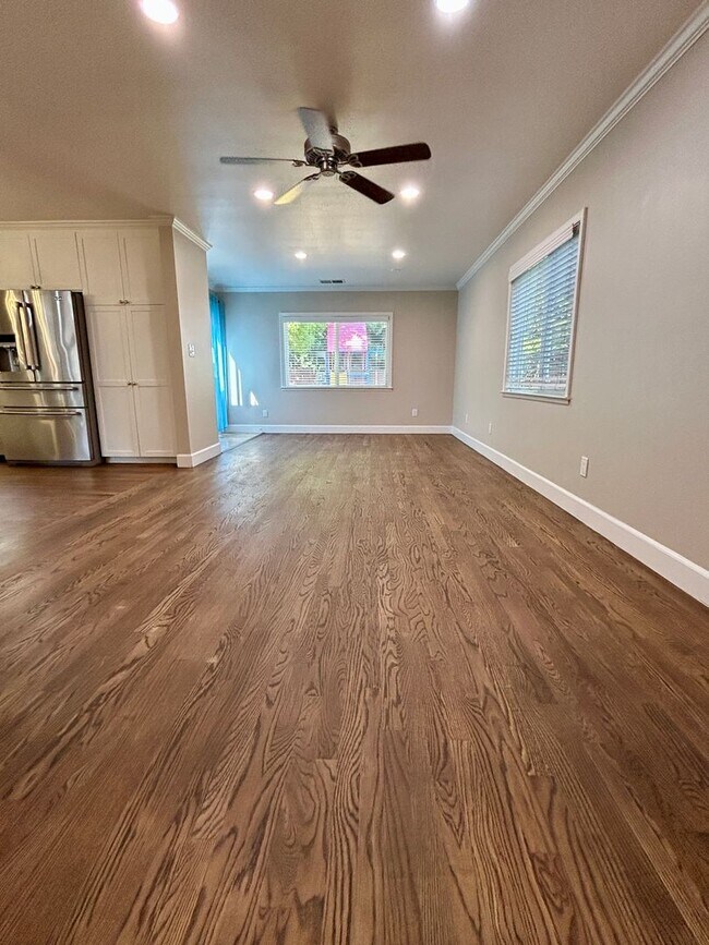 Building Photo - Charming Santa Clara Home – Prime Location...