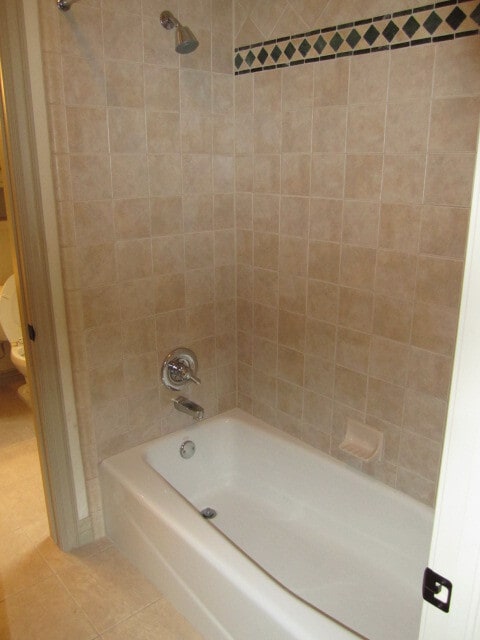 Building Photo - 132 Rue De Montserrat