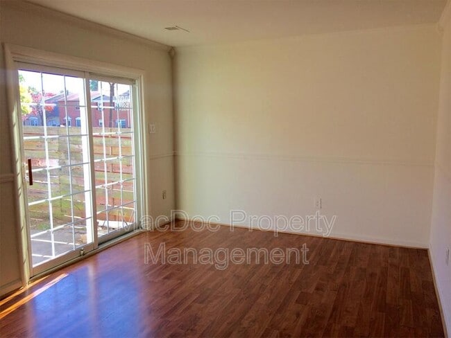 Building Photo - 14674 Pinon Ct
