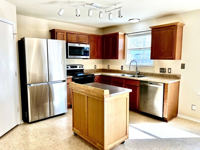 Building Photo - Welcome to this beautiful two-story rental...