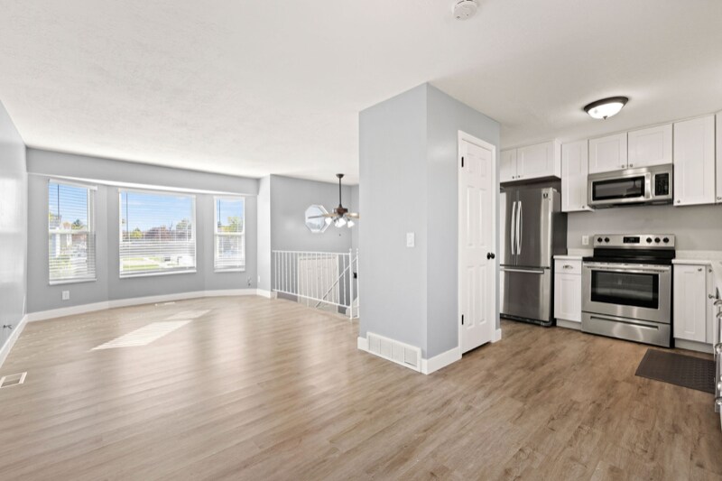 Building Photo - 4878 W 8430 S