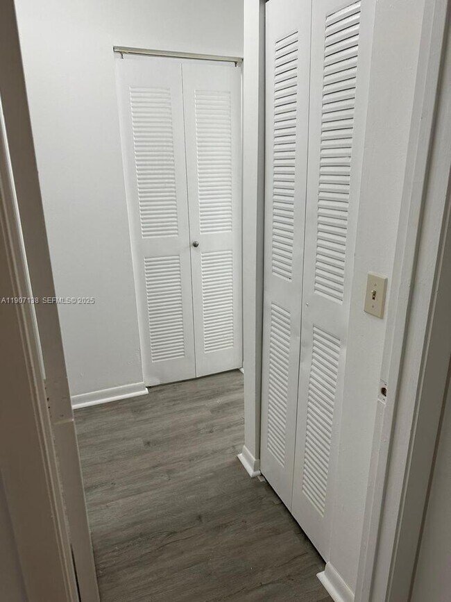 Building Photo - 2259 Linton Ridge Cir