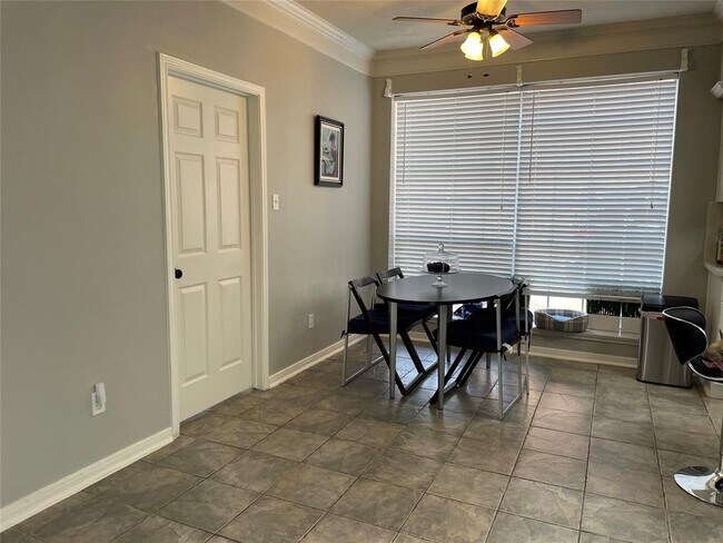 Building Photo - 4103 Pebble Beach Dr