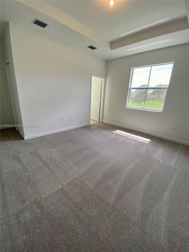 Building Photo - 4666 NW 120th Way