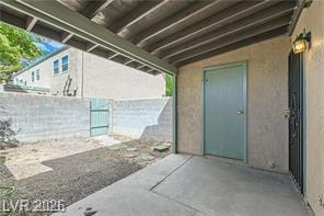 Building Photo - 5957 W Vegas Dr