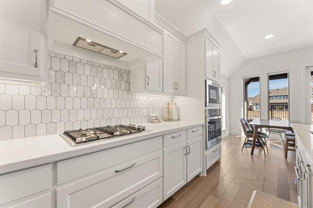 Building Photo - 2250 Macy Wy