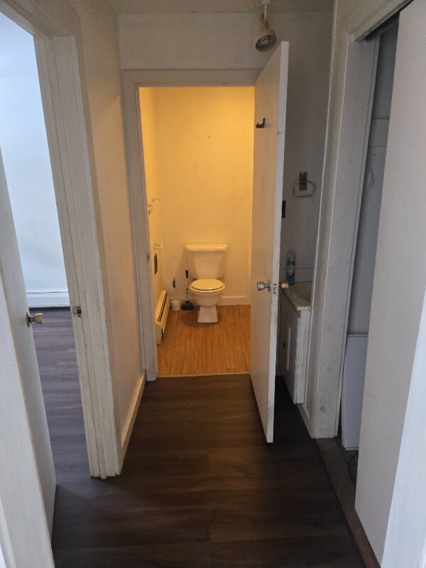 Building Photo - 1838 Mercer Rd