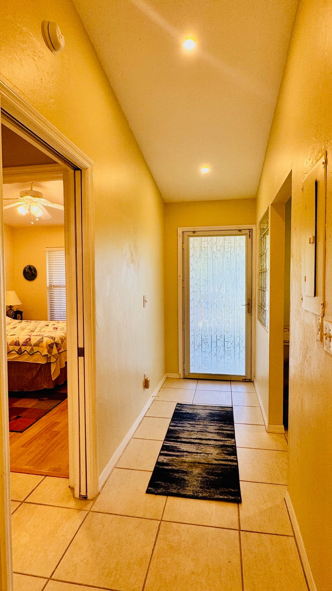 Building Photo - 2024 Pine Isle Ln