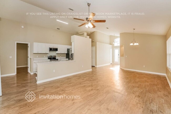 Building Photo - 441 Long Cove Rd