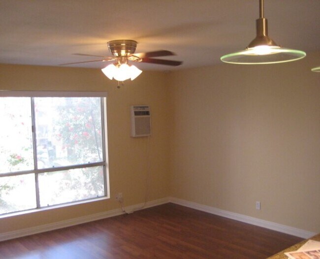 Building Photo - 5585 E Pacific Coast Hwy