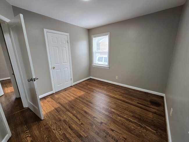 Building Photo - Florissant 3-Bedroom Rental – Affordable &...