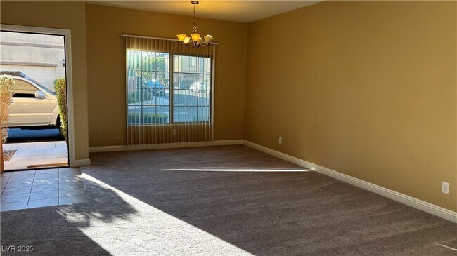 Building Photo - 9473 Alma Ridge Ave