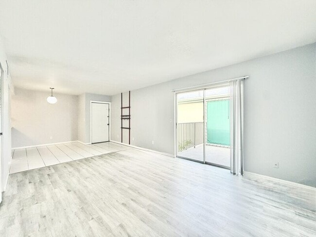 Building Photo - 1799 N Highland Ave