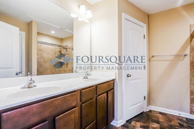 Building Photo - End Unit Townhome | Back Patio With Privac...