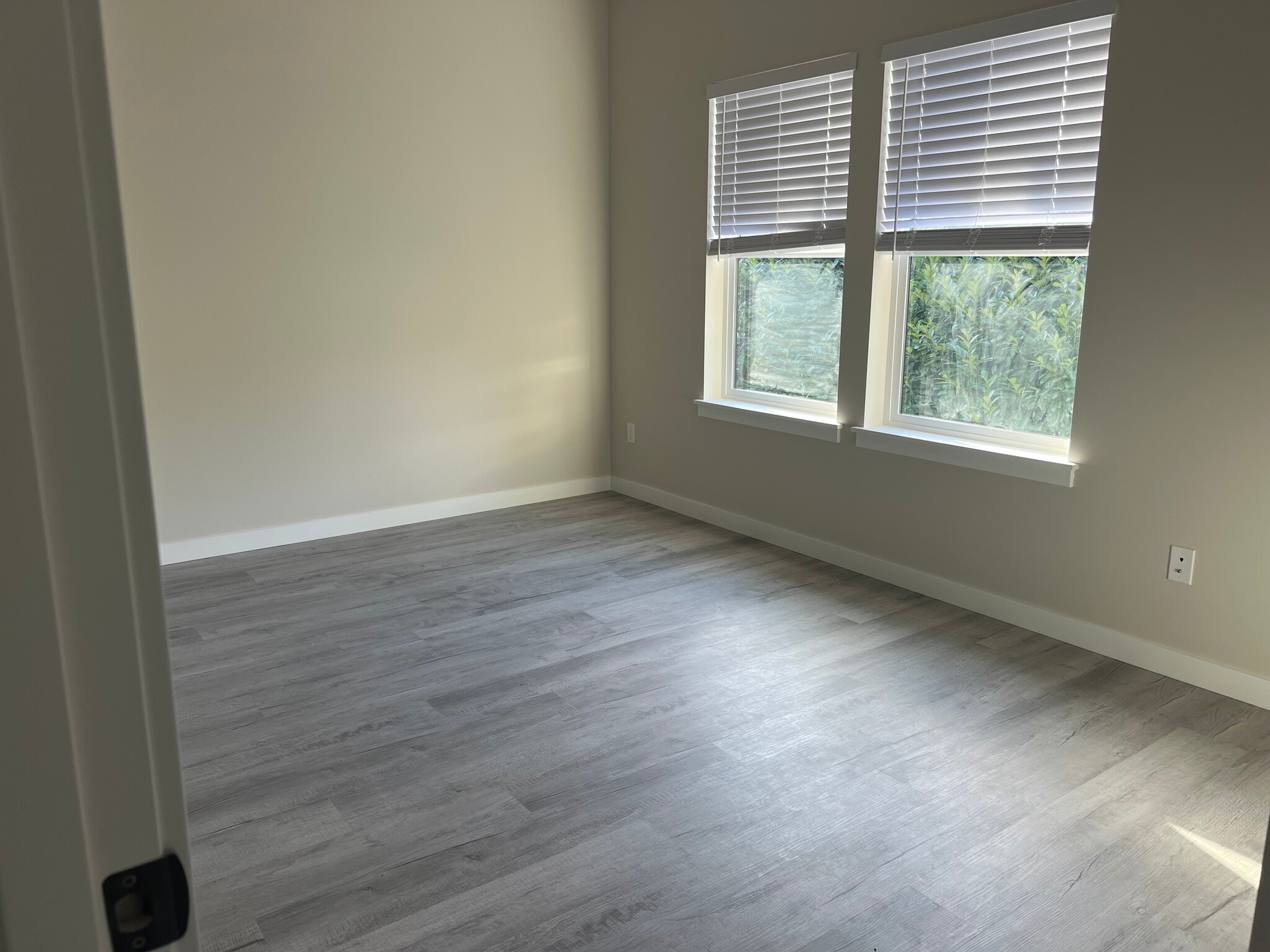 Building Photo - 21112 Locust Way