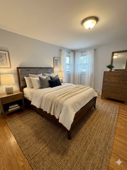 Building Photo - 7344 W Belmont Ave