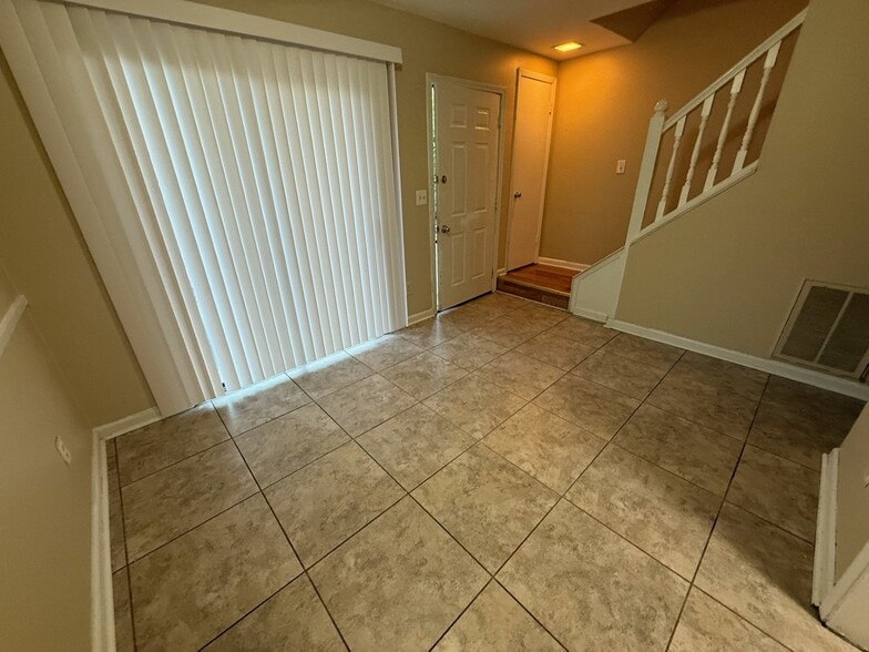 Building Photo - 6369 Holcomb Way