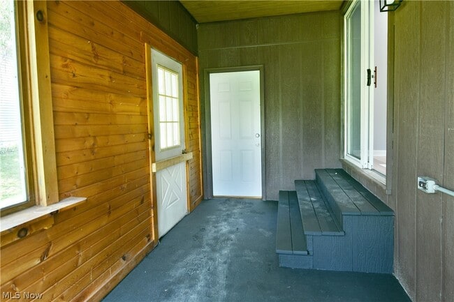 Building Photo - 5794 Merwin Chase Rd