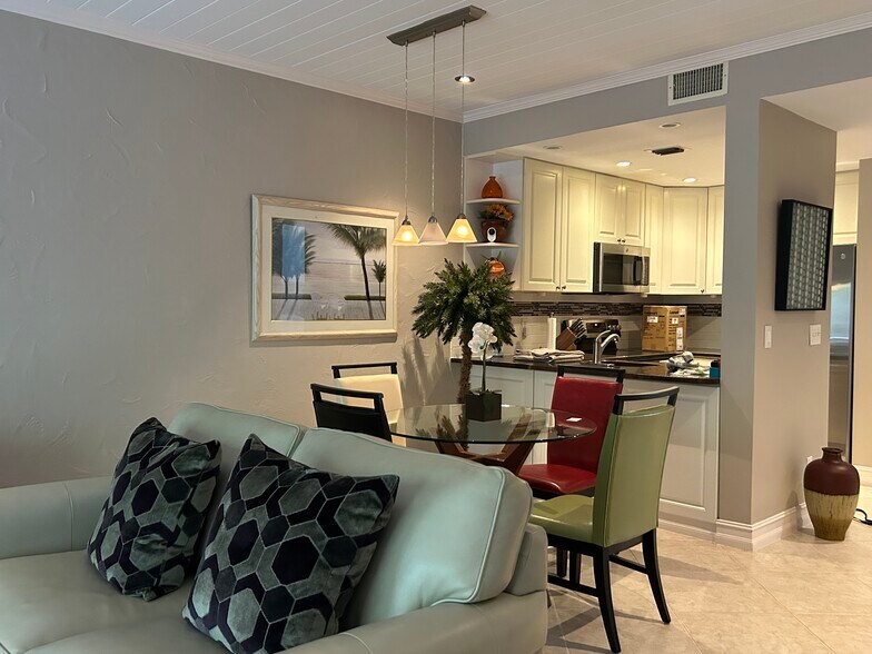 Dining Area - 3321 Olympic Dr