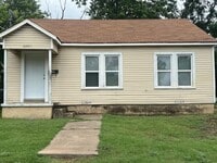 Building Photo - 2209 Homan Ave