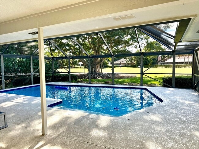 Building Photo - 2 Alnwick Rd