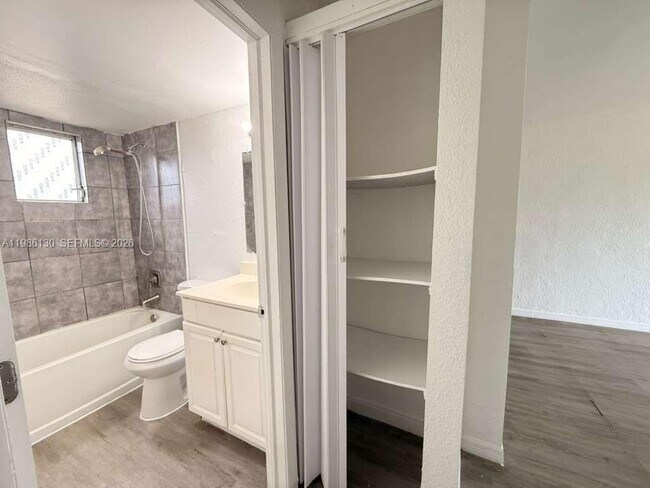 Building Photo - 3608 Sammy Watkins Ave