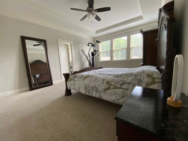 Building Photo - 5508 Cameron Parc Dr