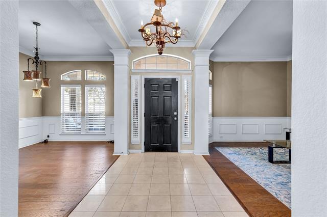 Building Photo - 4937 Bellflower Way