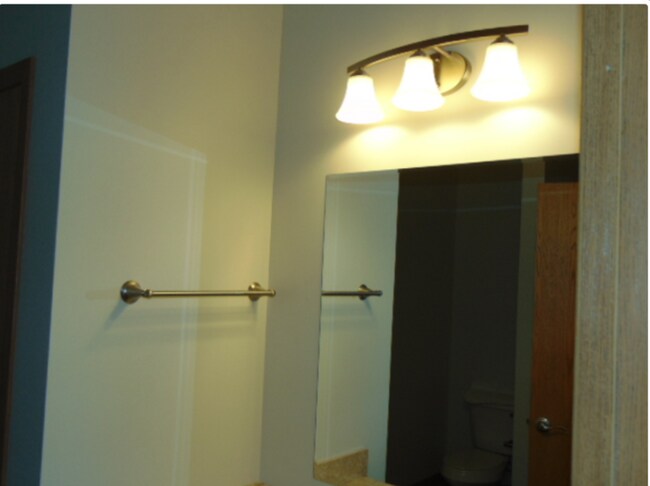 Building Photo - 46810 Red Fox Lane - Addison 34