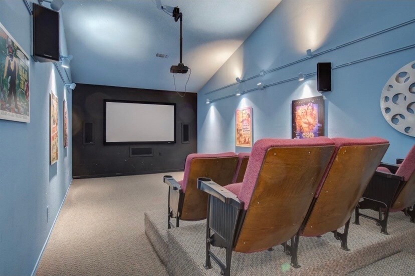 Movie Theater in Unit - 4610 Indiana Ave