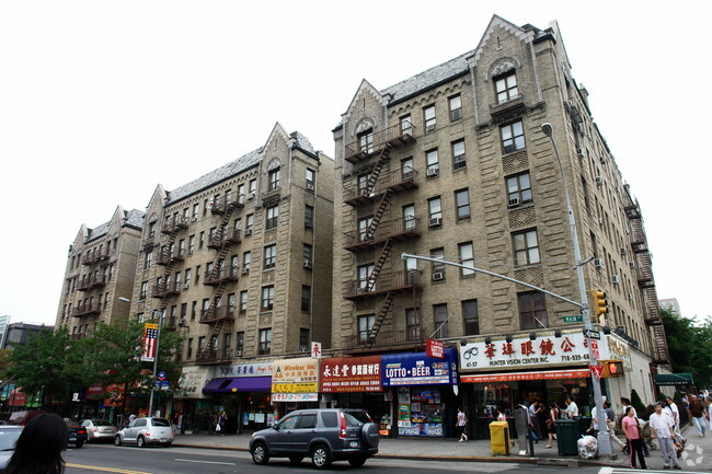 Building Photo - Sanford Court