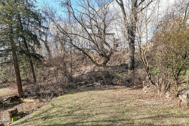 Building Photo - 4 Kuhn St