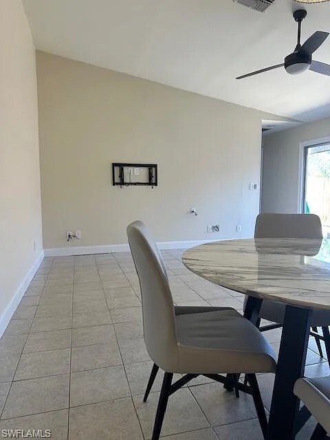 Building Photo - 5638 Foxlake Dr